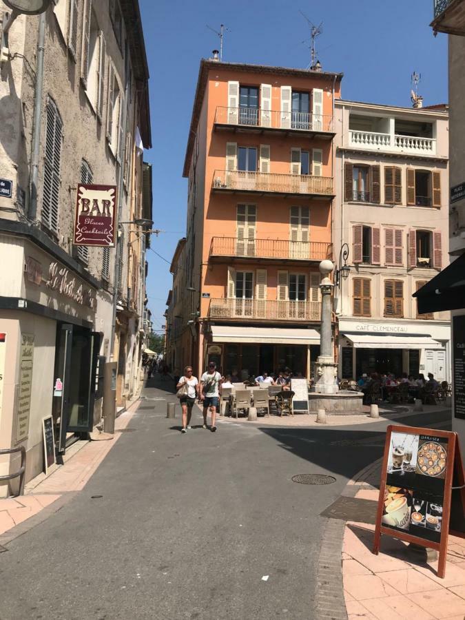 Sleep In Antibes City Center Leilighet Eksteriør bilde