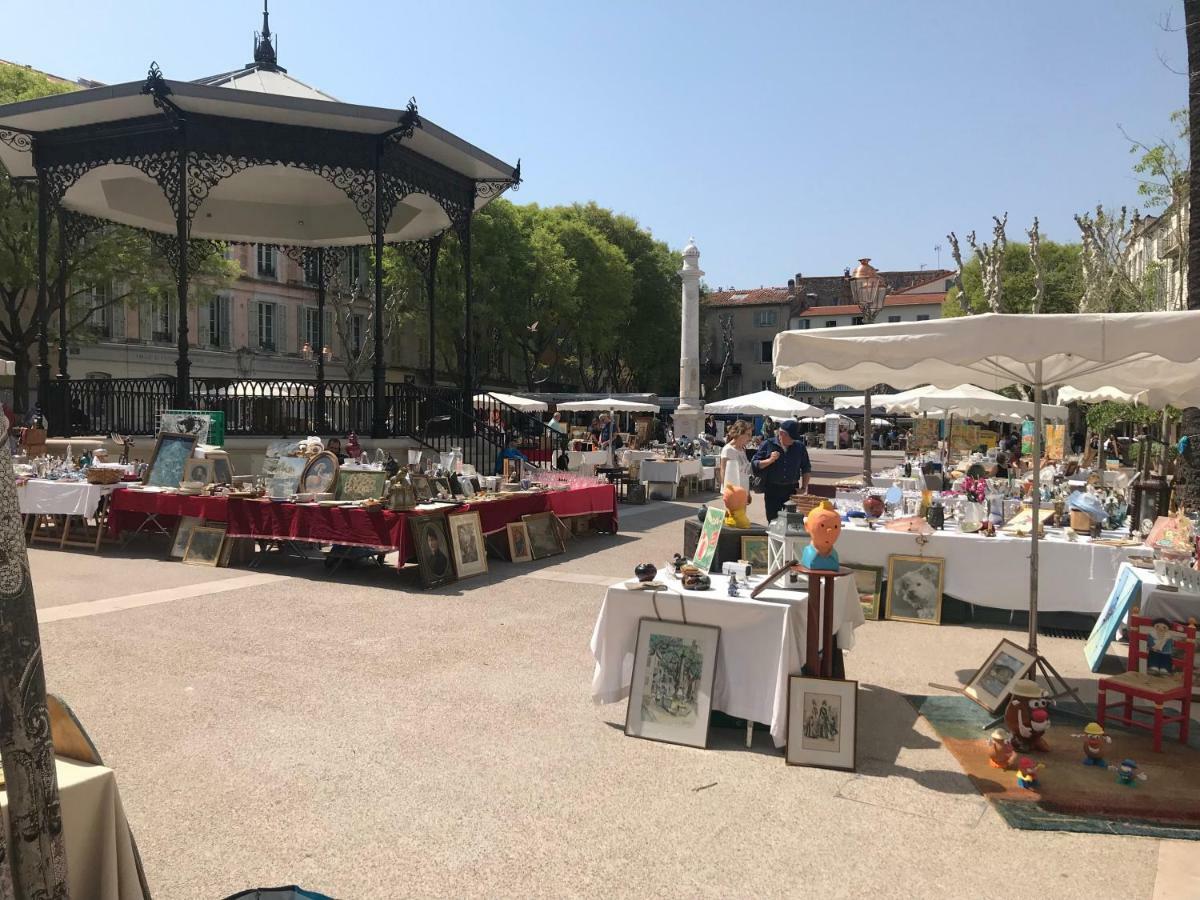 Sleep In Antibes City Center Leilighet Eksteriør bilde